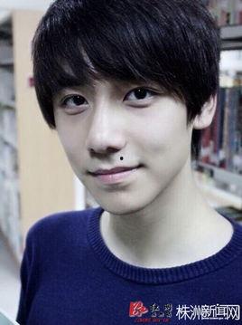 校草生活照,校草生活照揭秘，青春风采尽收眼底